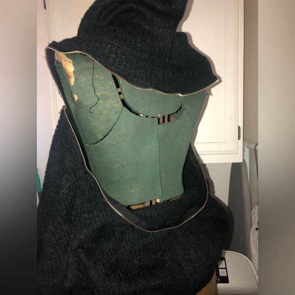 Show Me What You Got Zip Sweater - Picture 12 of 15